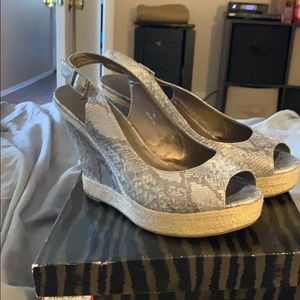 Mods silver Wedges size 9